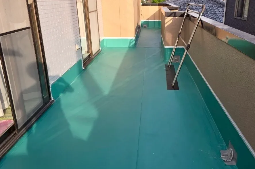 和歌山県和歌山市の築20年住宅、ベランダ防水工事の完工写真